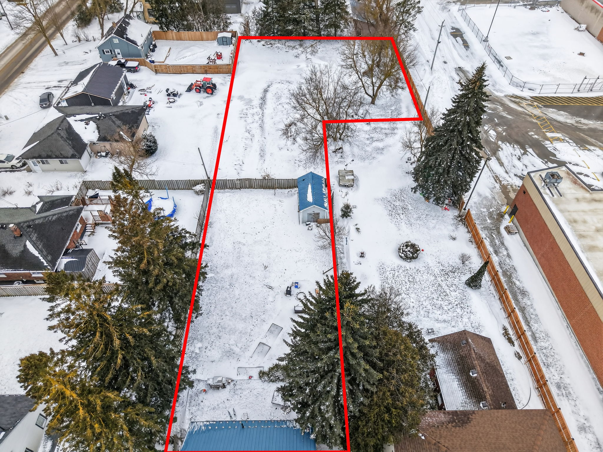 415 Main St N_EXT_123_LOT LINE (1)