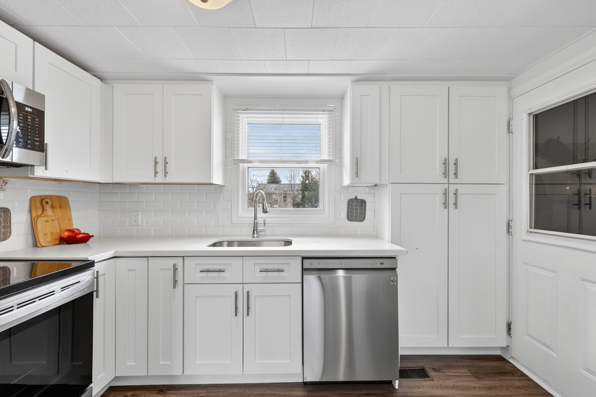 27 Alexander Road_111