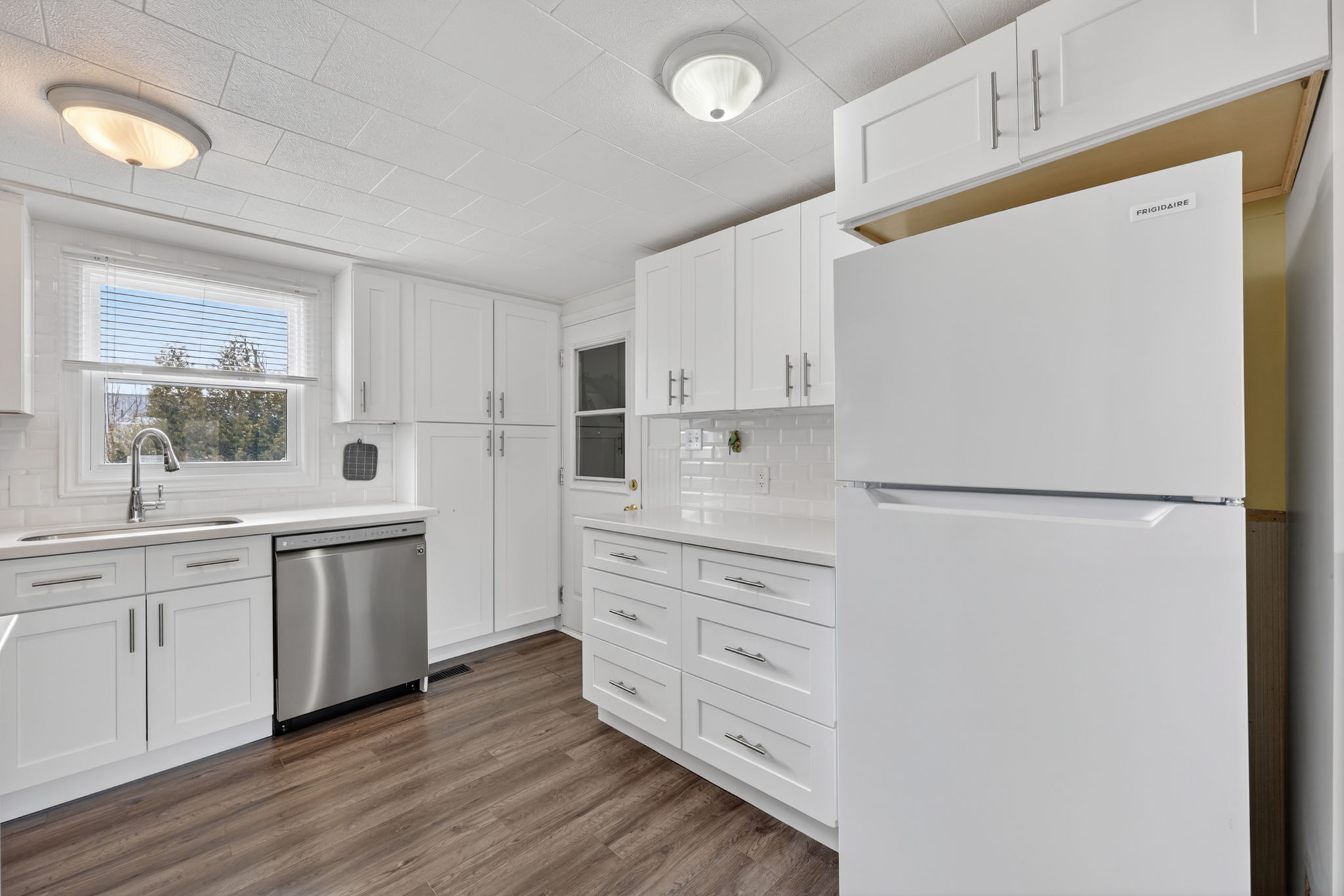 27 Alexander Road_112