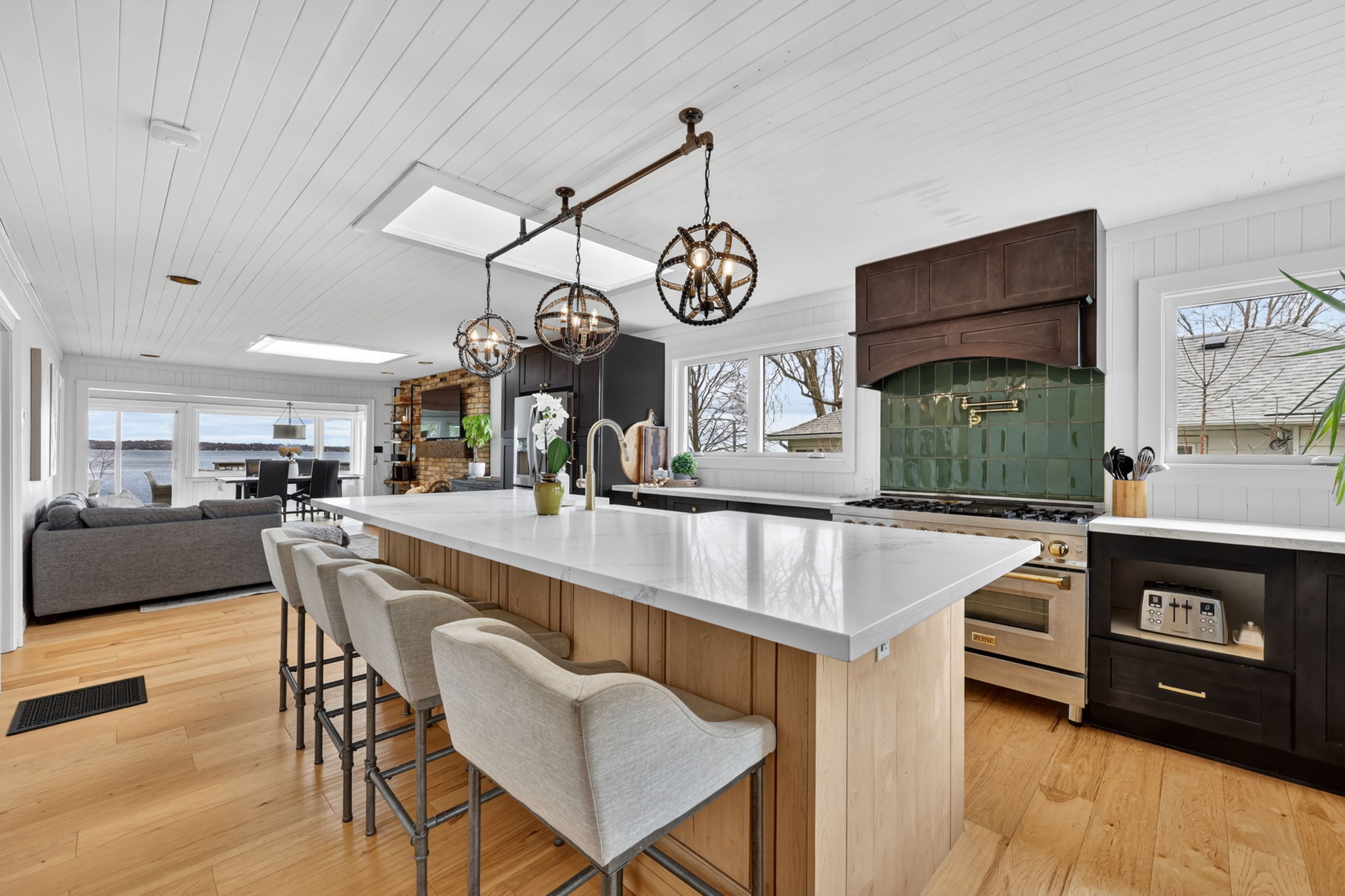 461 Limerick Street_110