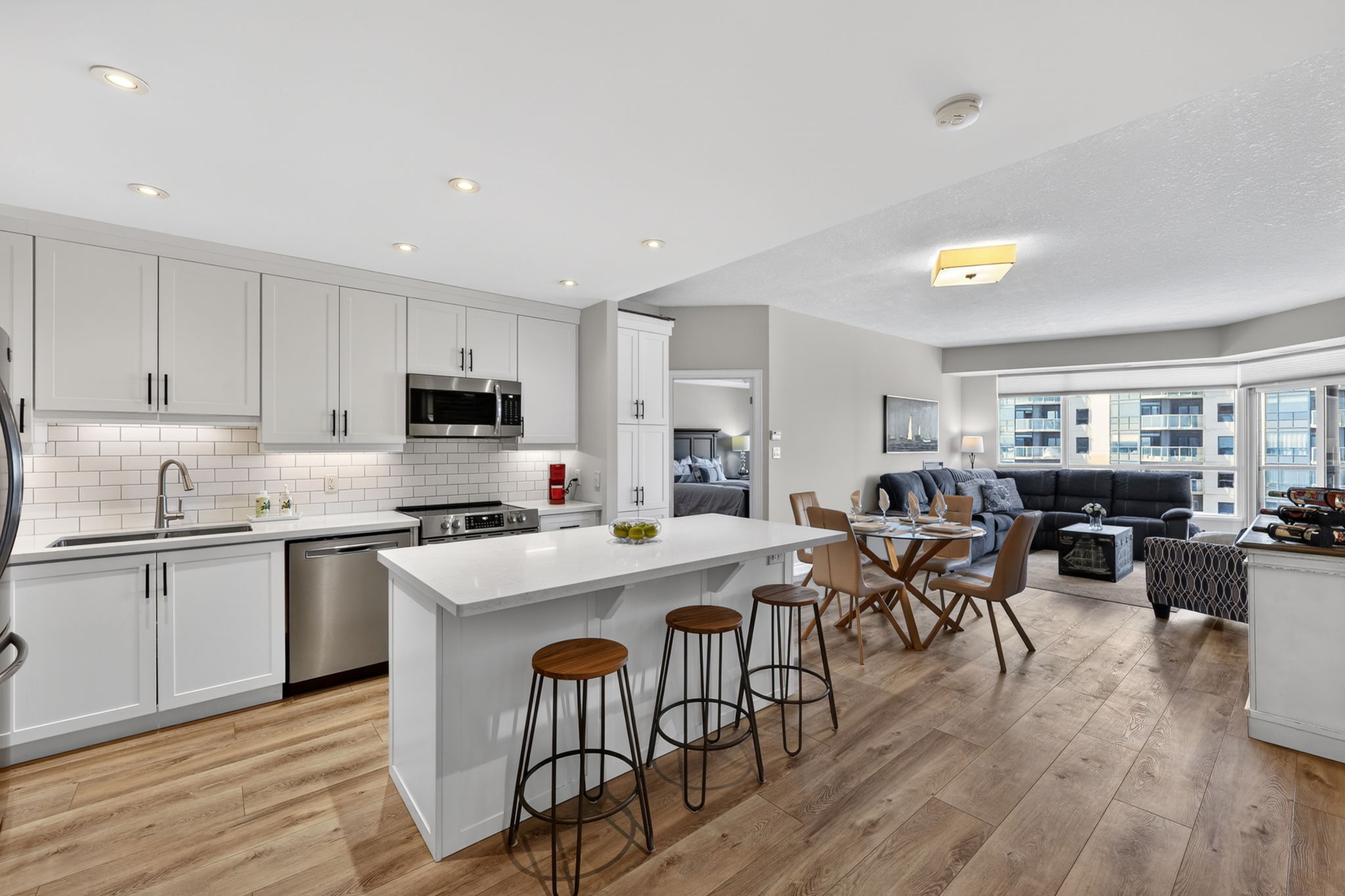 804 – 37 Ellen Street_112e