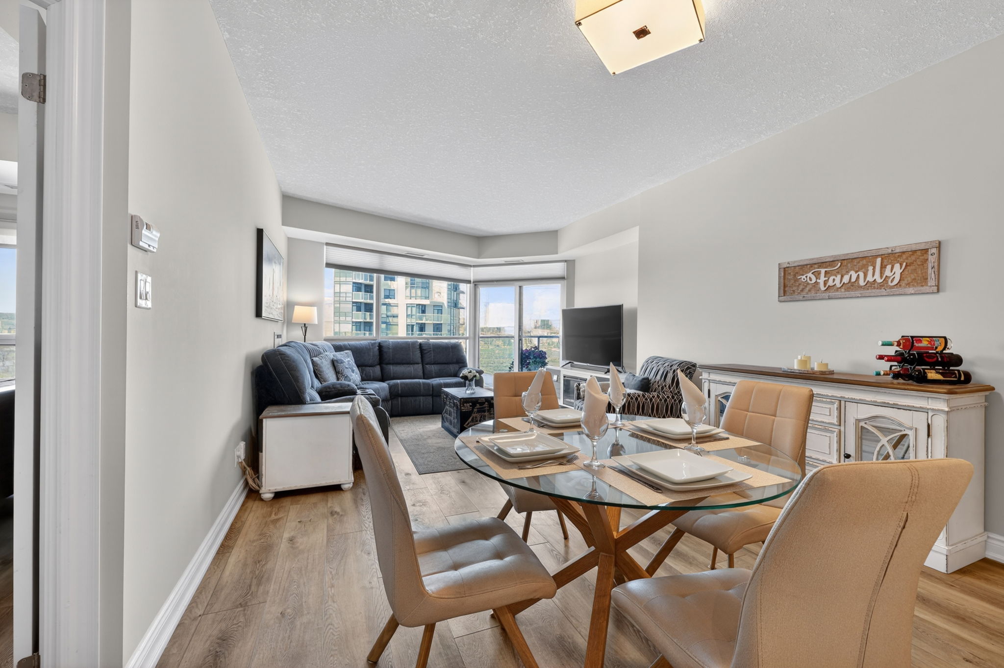 804 – 37 Ellen Street_115e