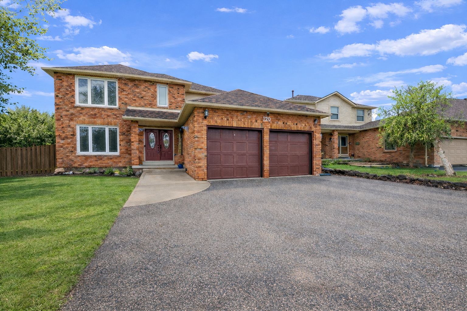 120 Herrell Ave, Barrie