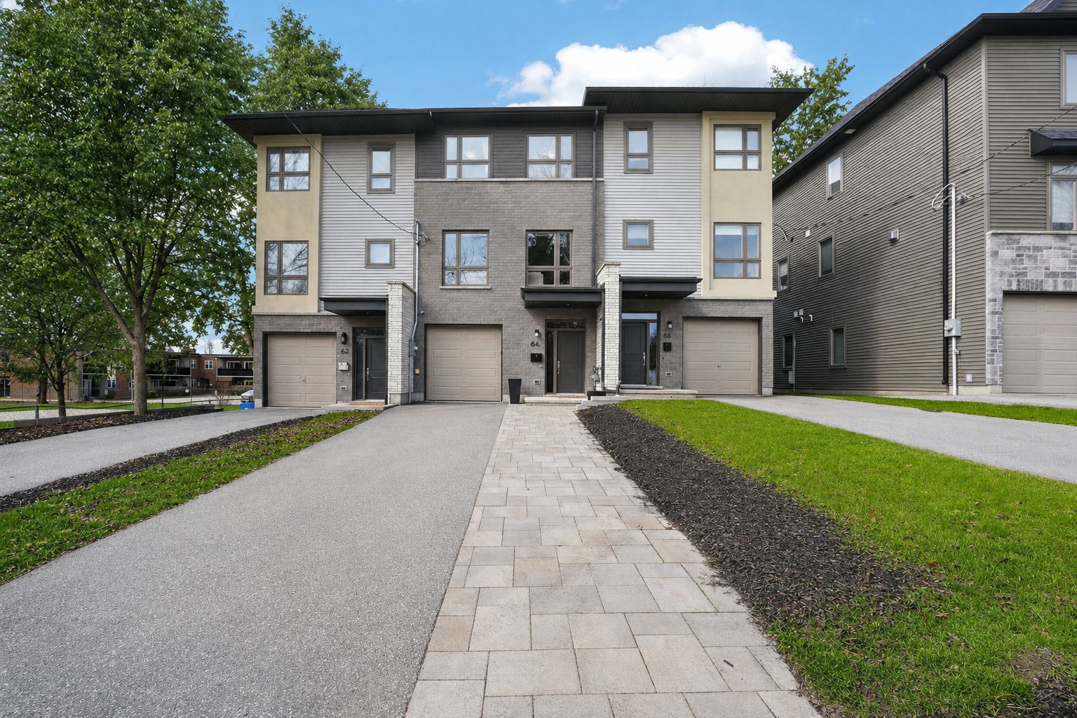 84 Clapperton St, Barrie