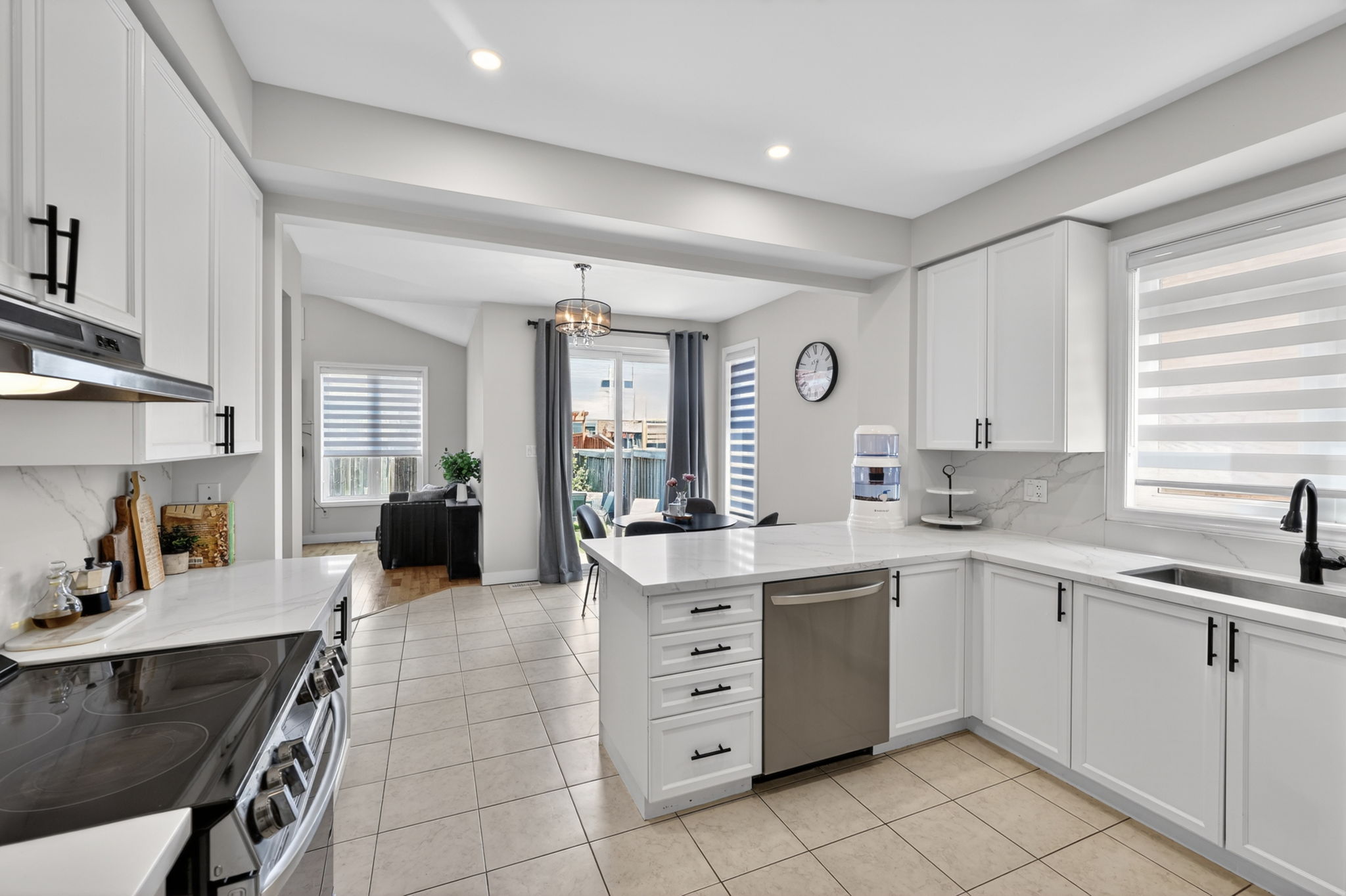 18 Corwin Drive_110