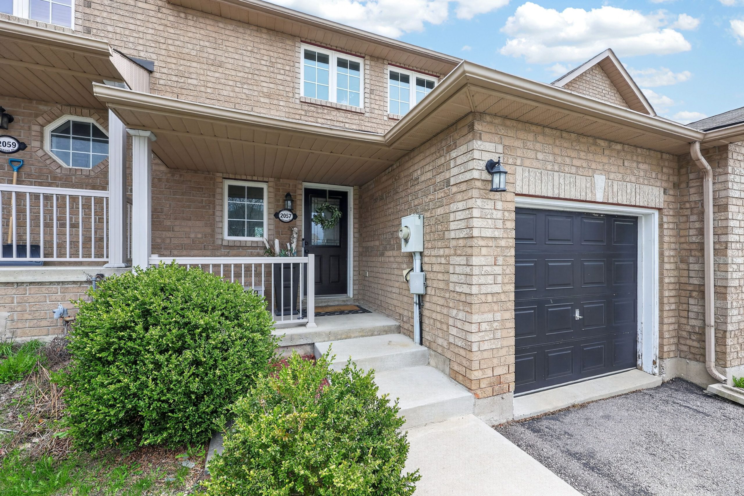 2057 Osbond Road_105