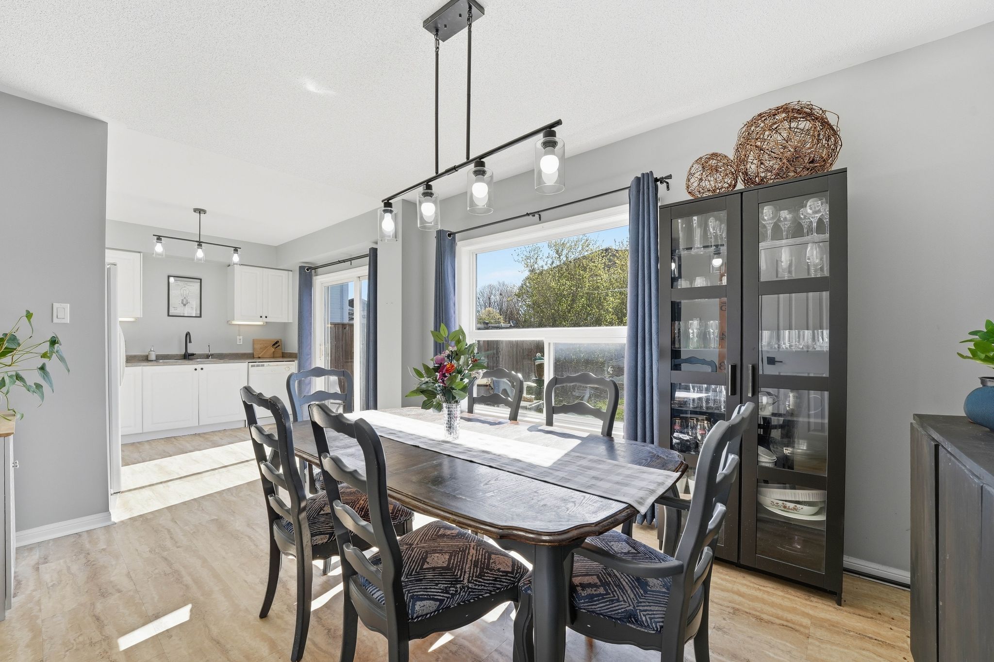 6_167 Maplewood Drive-6