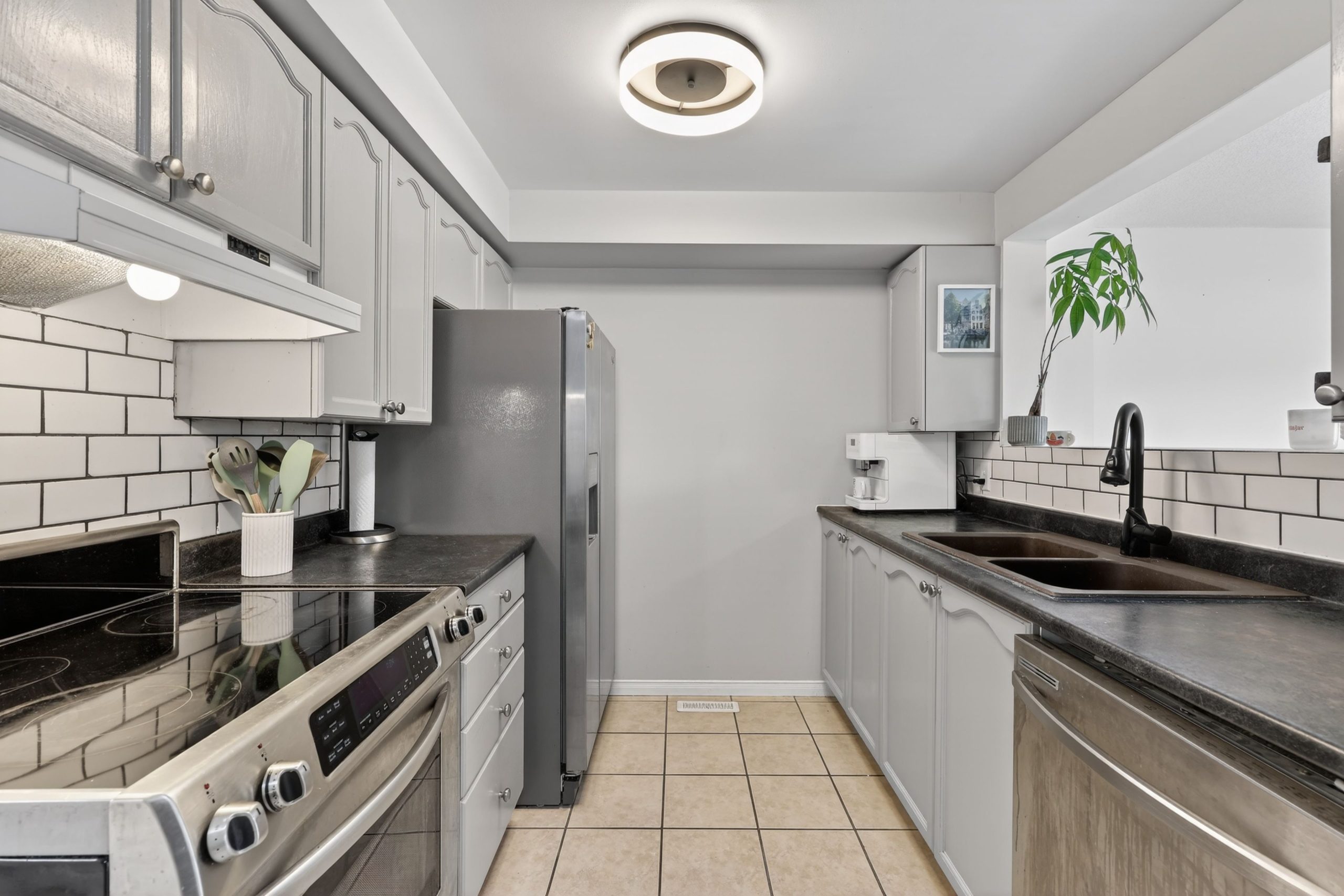 94 Lee Crescent_107