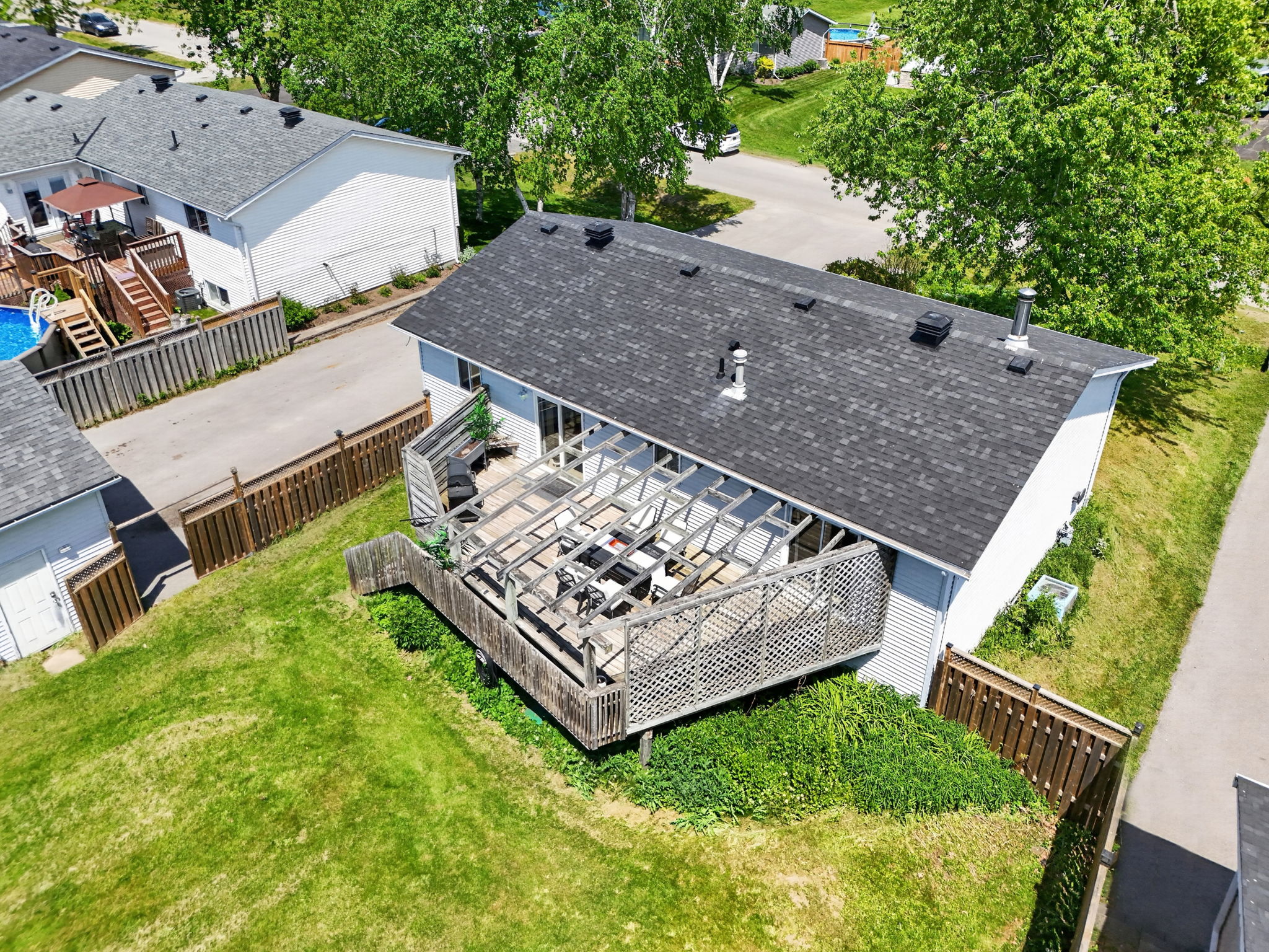 2652 Lawrence Avenue_202