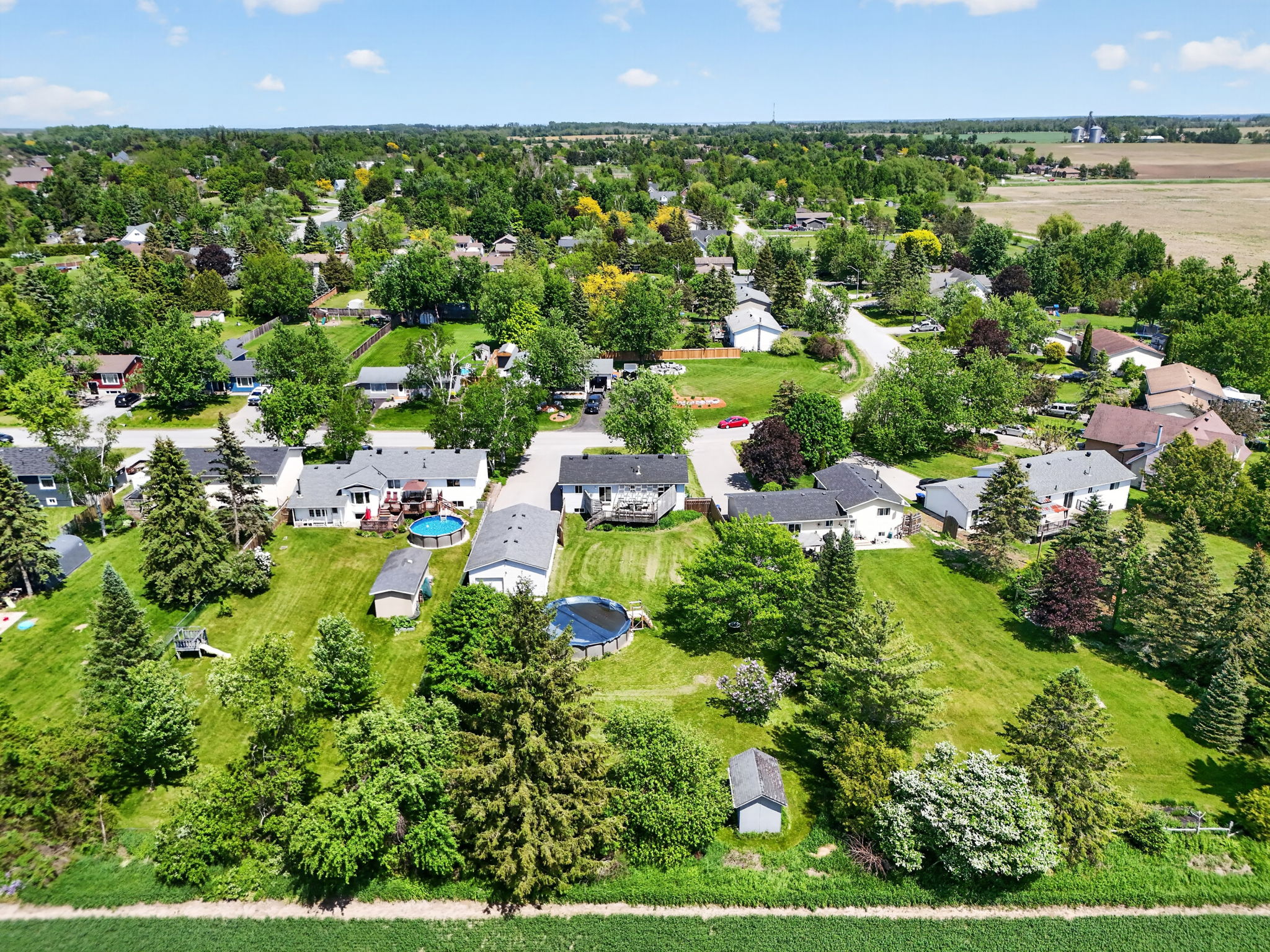 2652 Lawrence Avenue_209