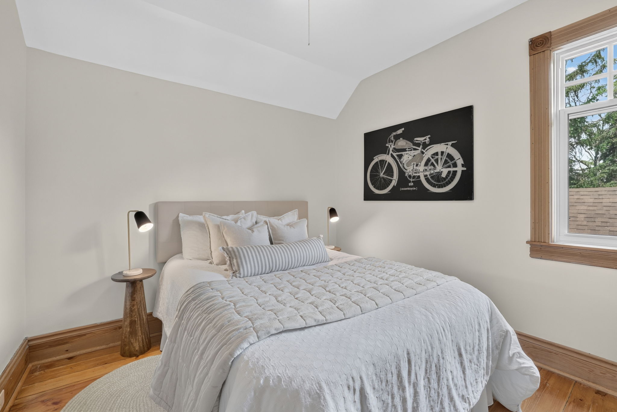 613 Queen Street_159