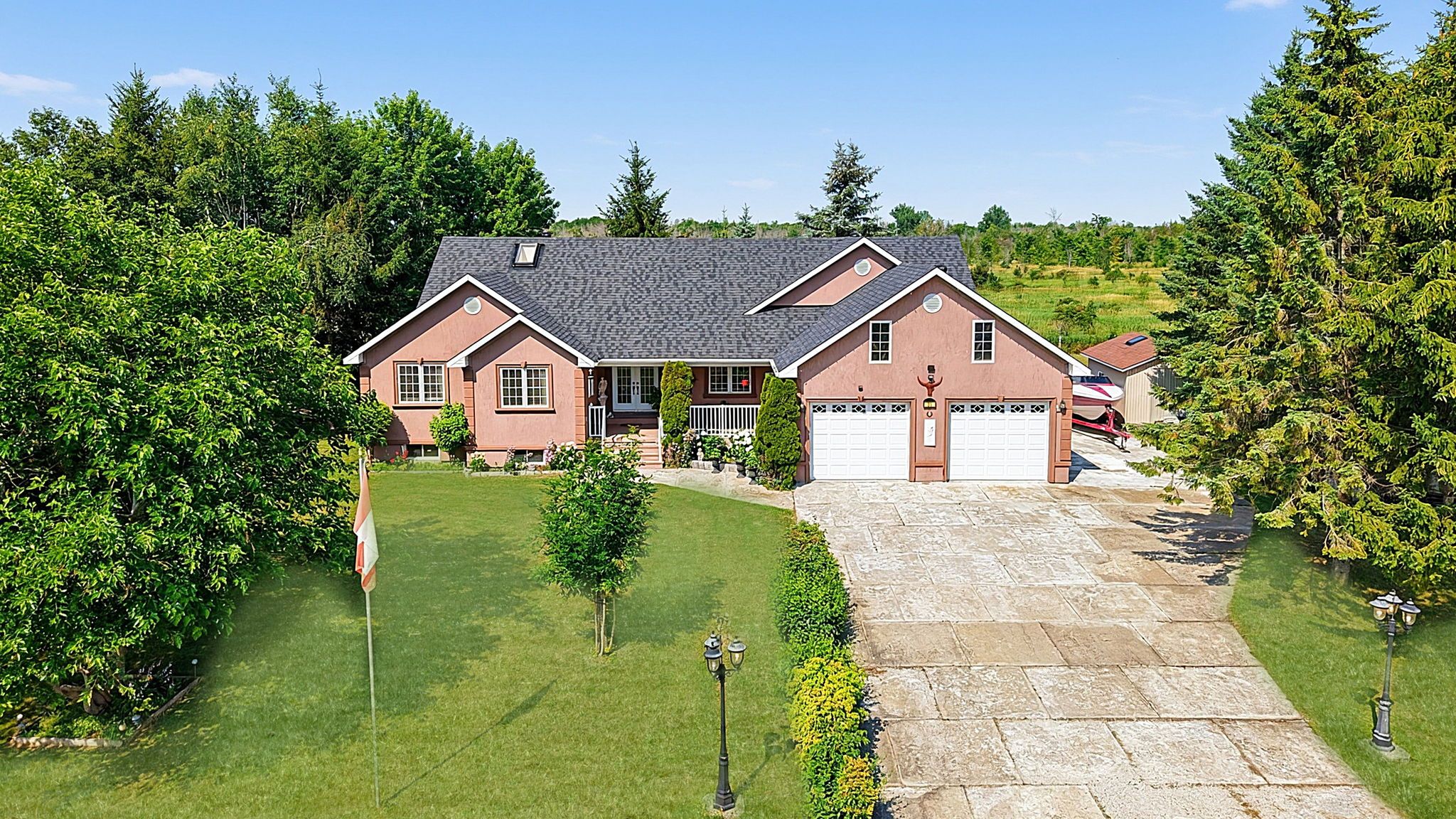 31 Hillside Dr, Georgian Bay