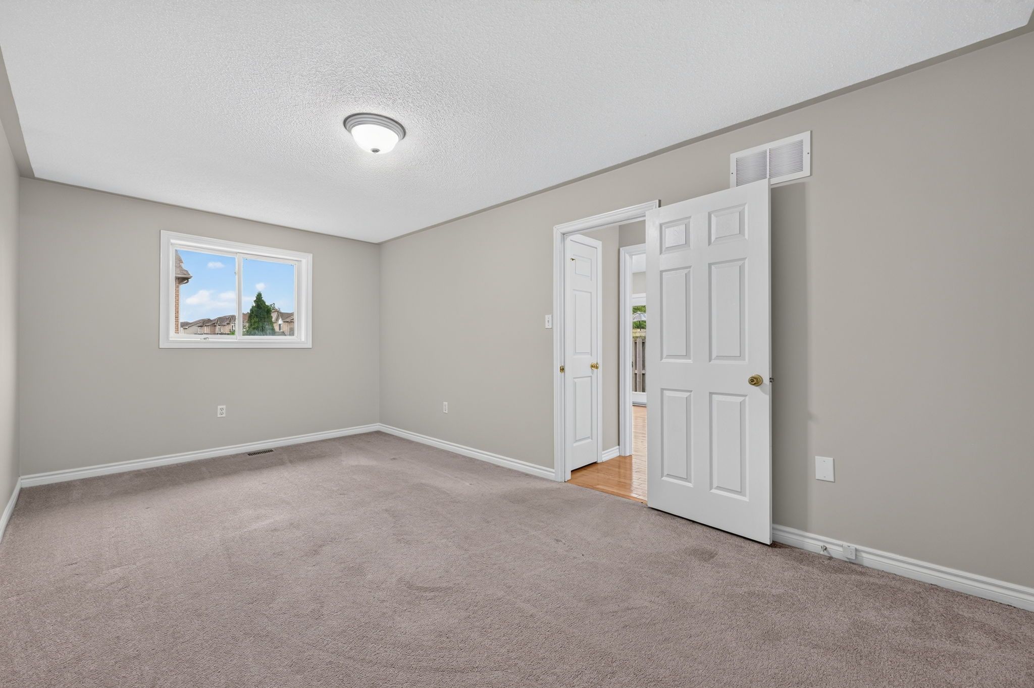 39 Hanmer Street_117