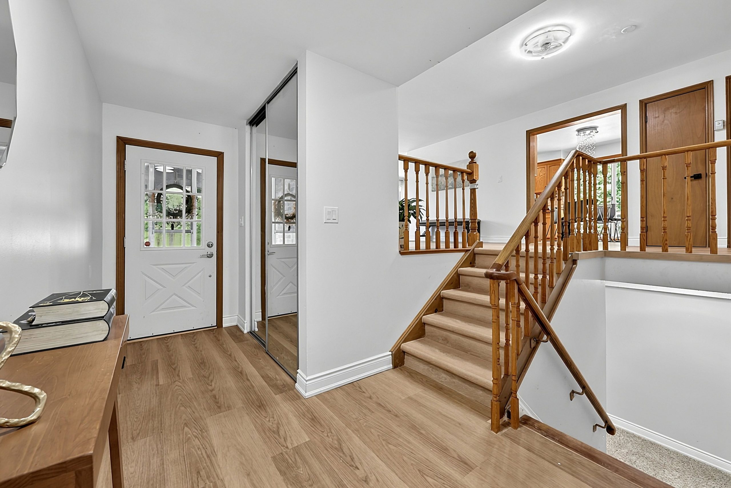 631 Lockhart Road_111