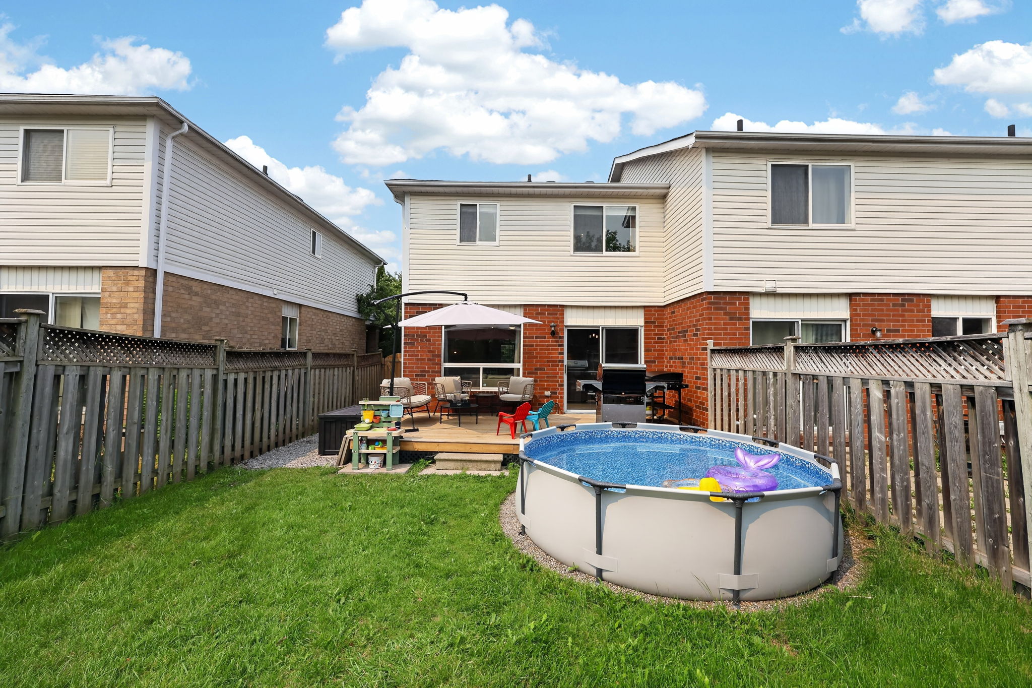65 Pickett Crescent_150