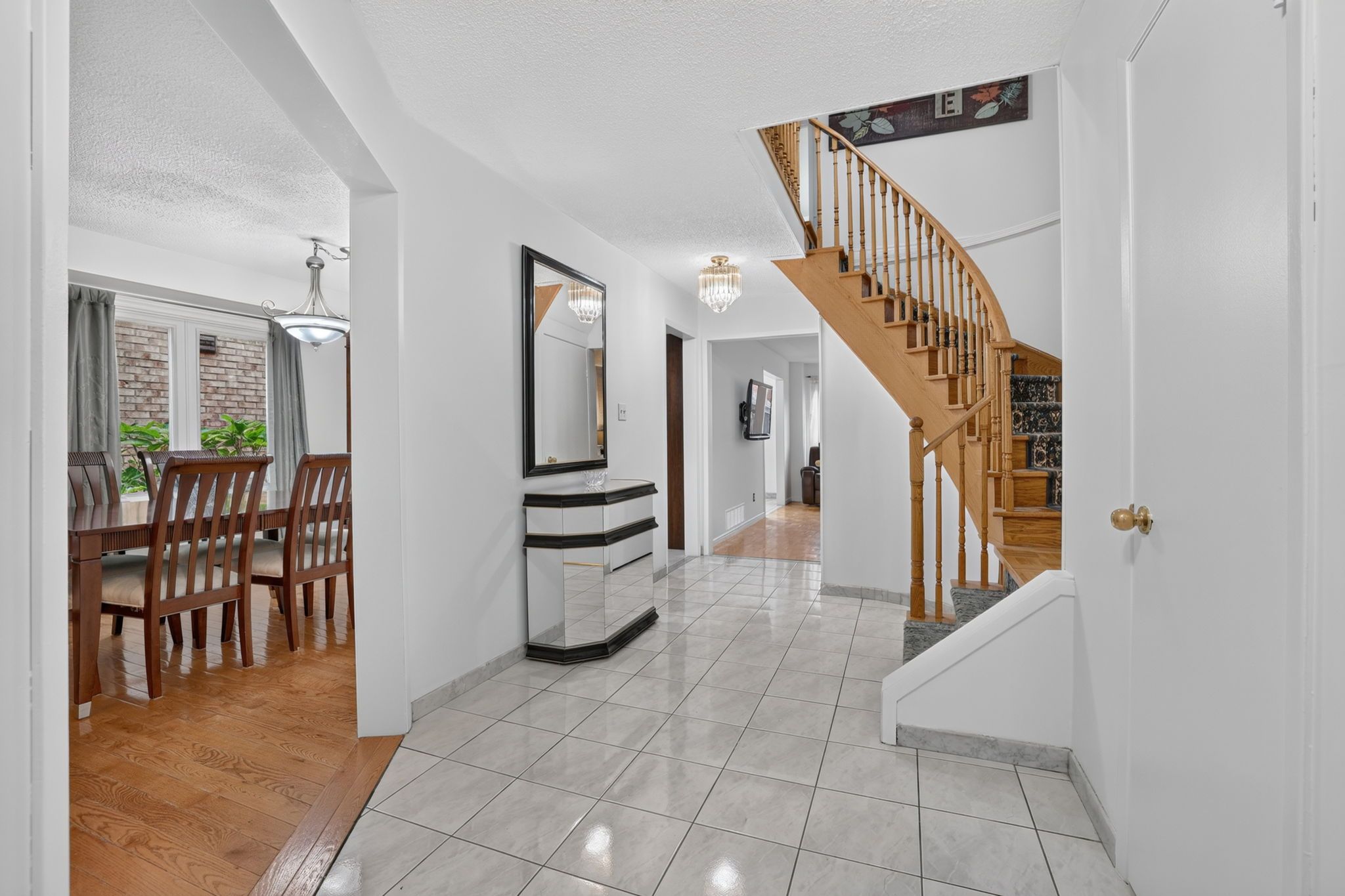 76 Donna Drive_114