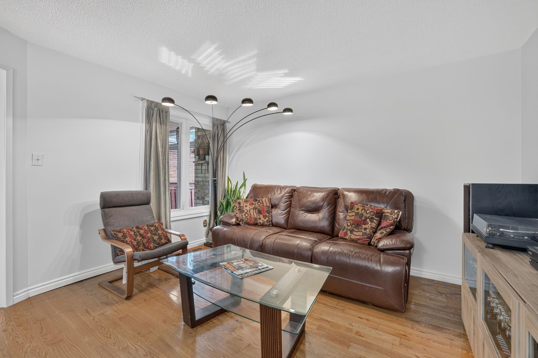 76 Donna Drive_117