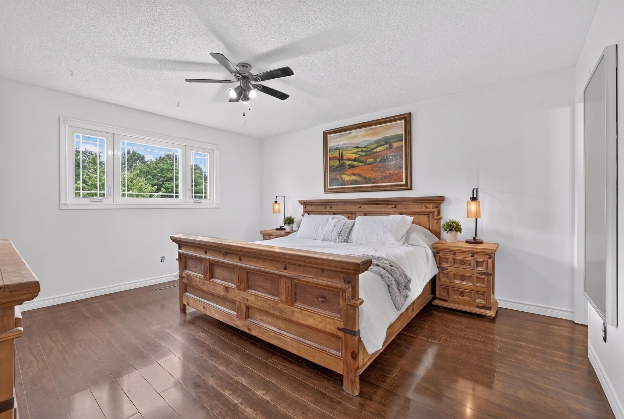 76 Donna Drive_140_E