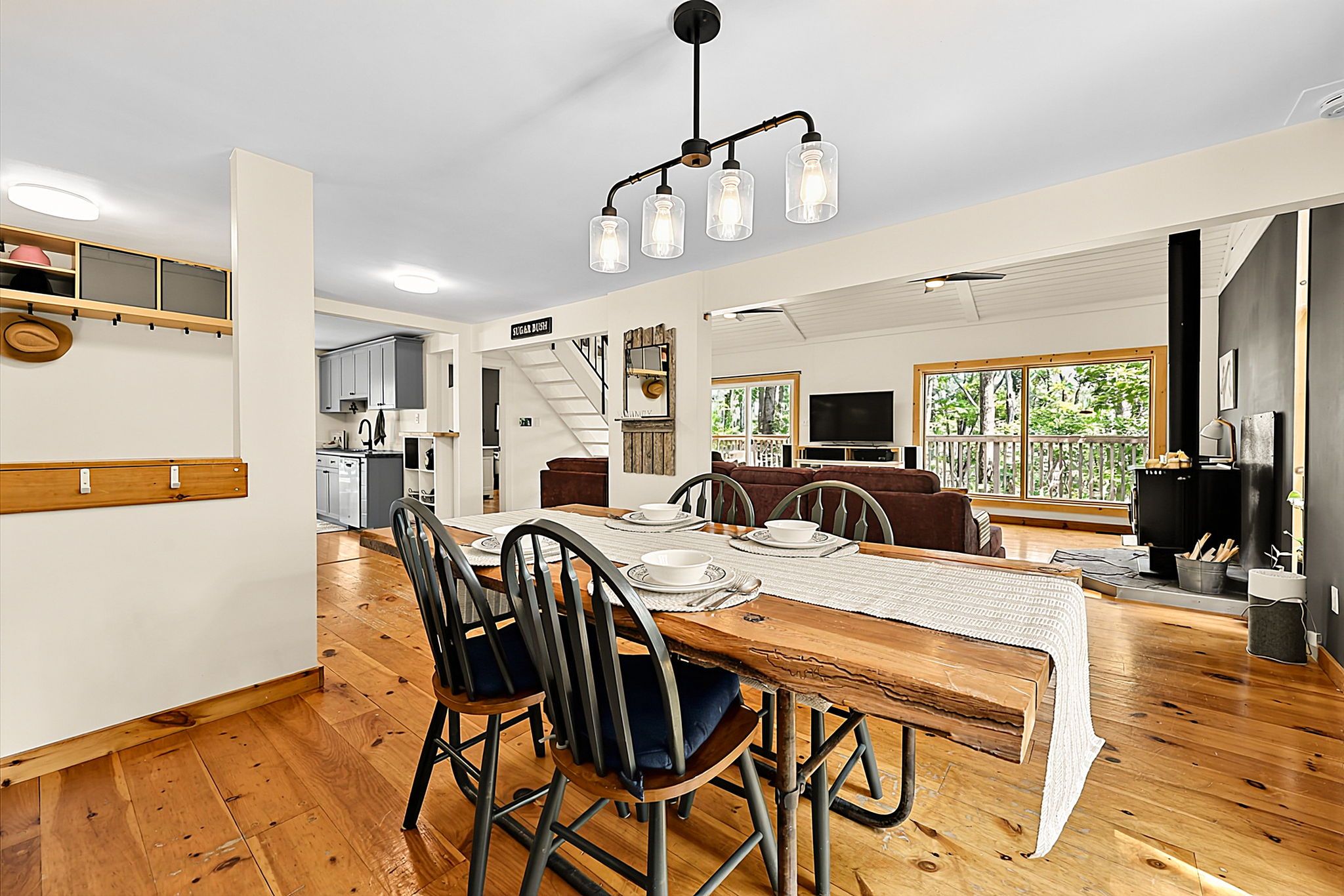 88 Huronwoods Drive_118