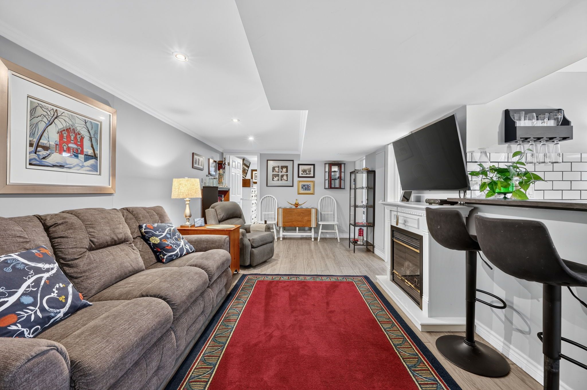 9 Melrose Avenue_114