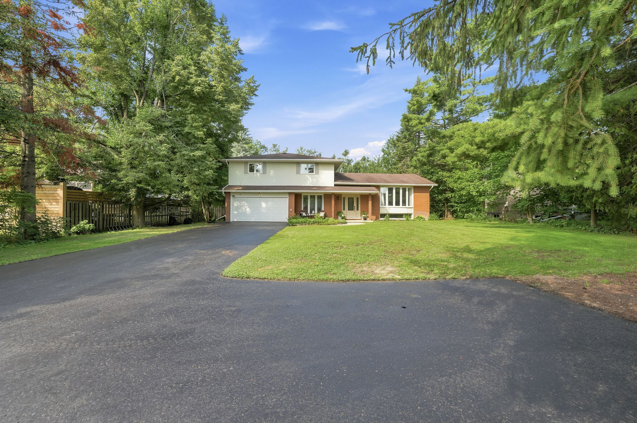 1180 St. Vincent St, Midhurst