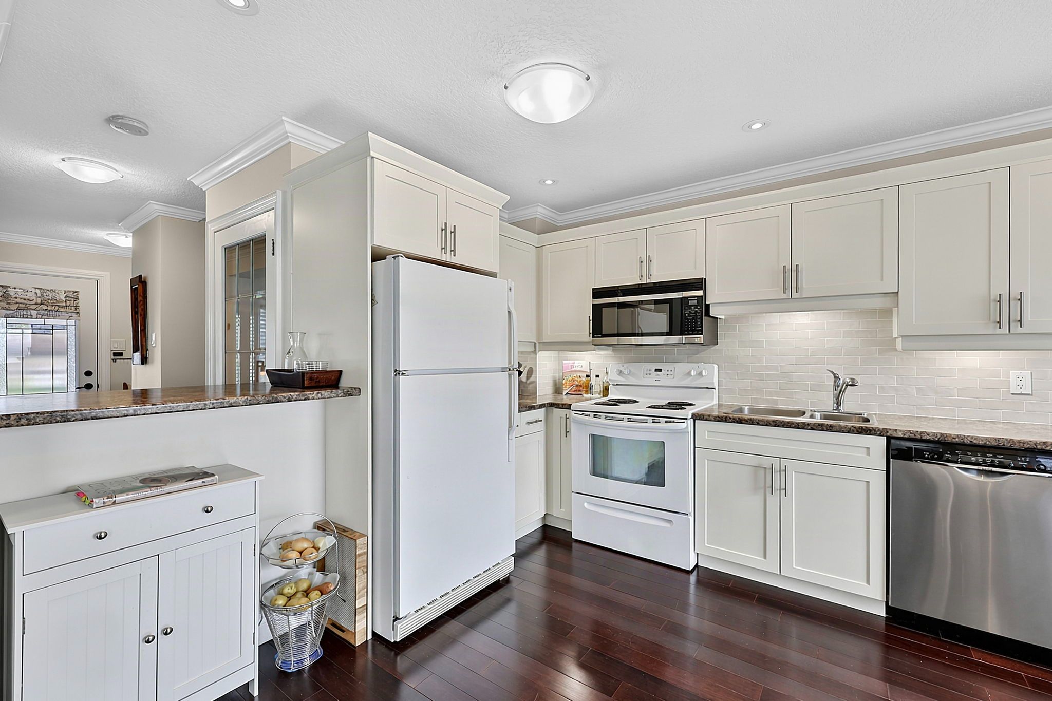 12 Grasett Crescent_122