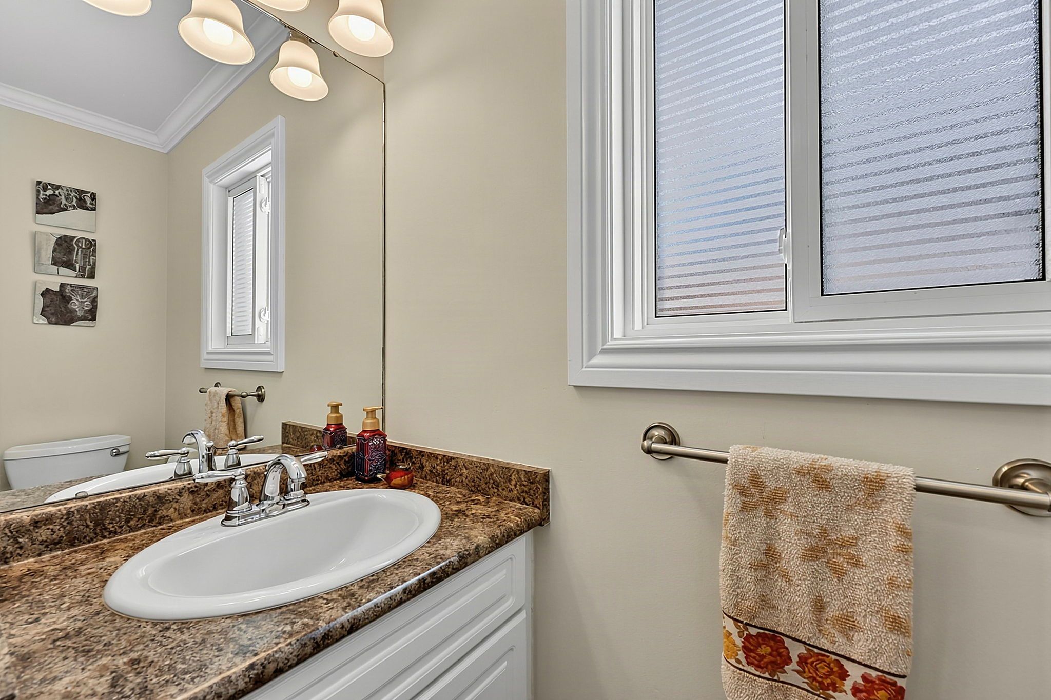 12 Grasett Crescent_129