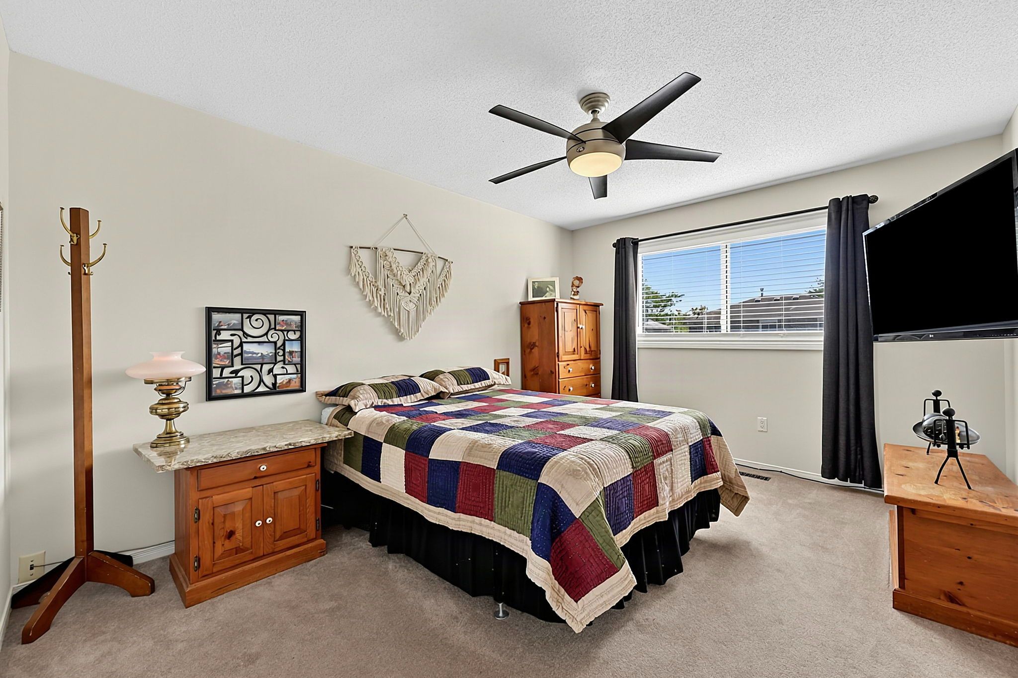 12 Grasett Crescent_132