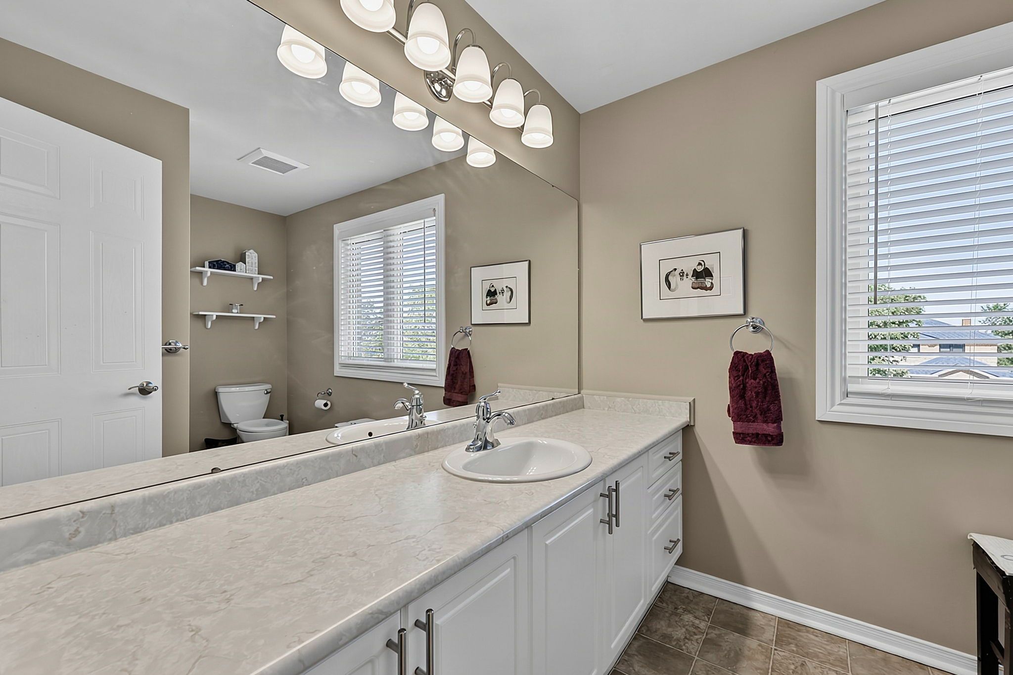 12 Grasett Crescent_139