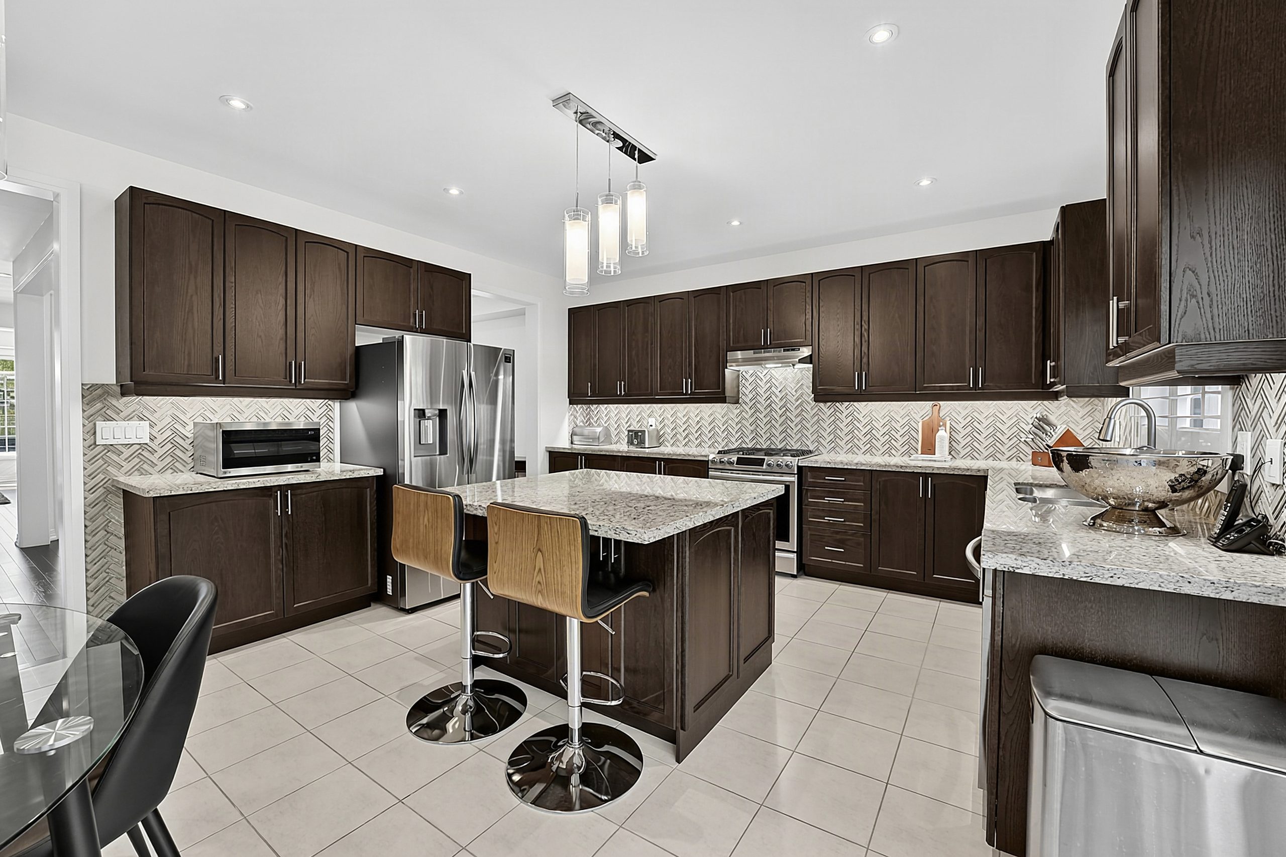 1709 Emberton Way_130