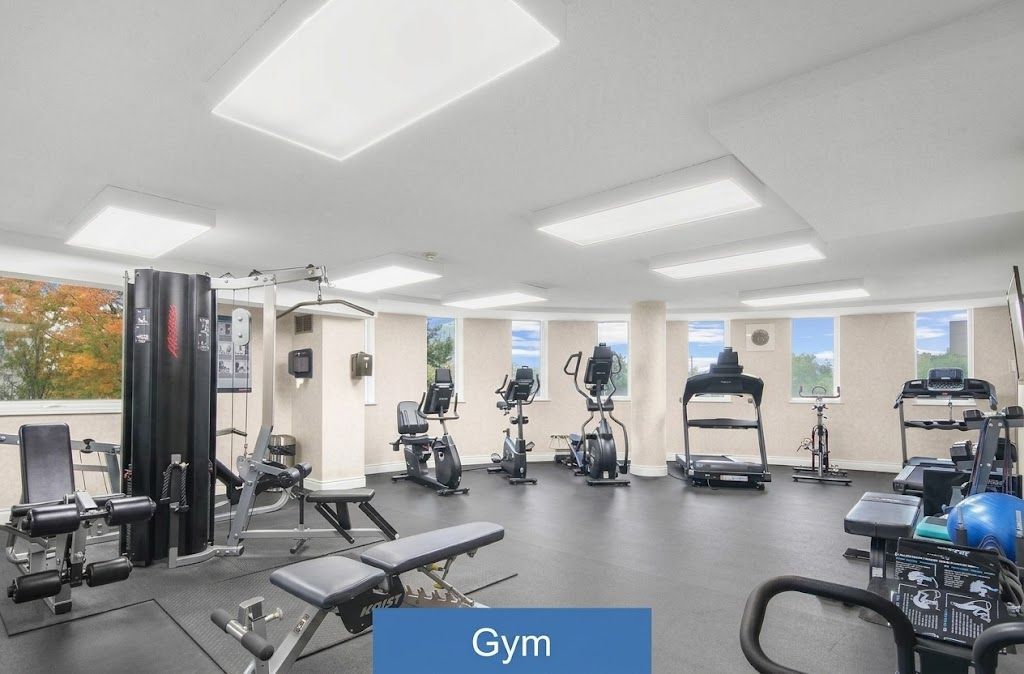 326 Major Mackenzie – Gym