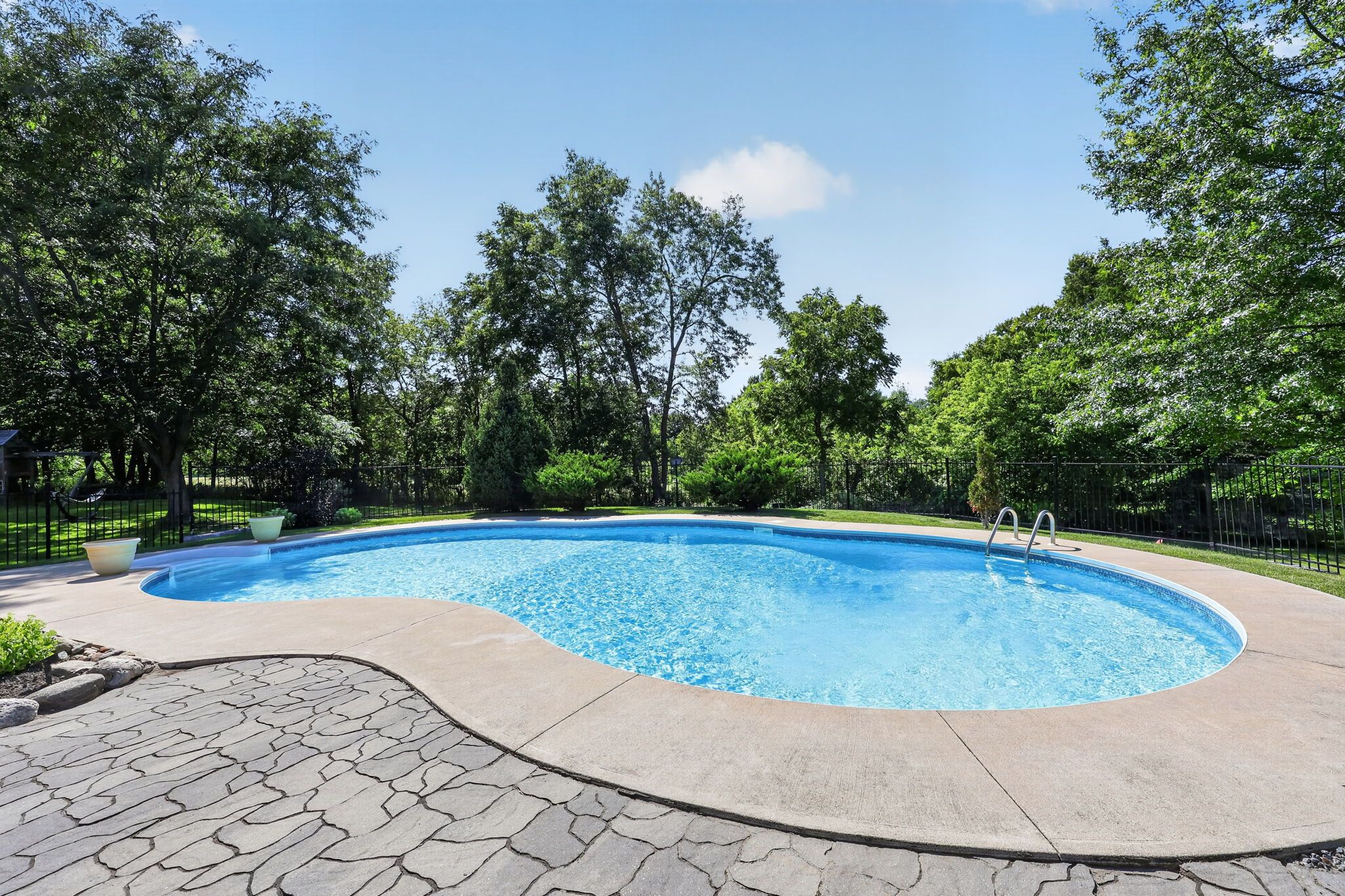 36 Mulock Drive_195