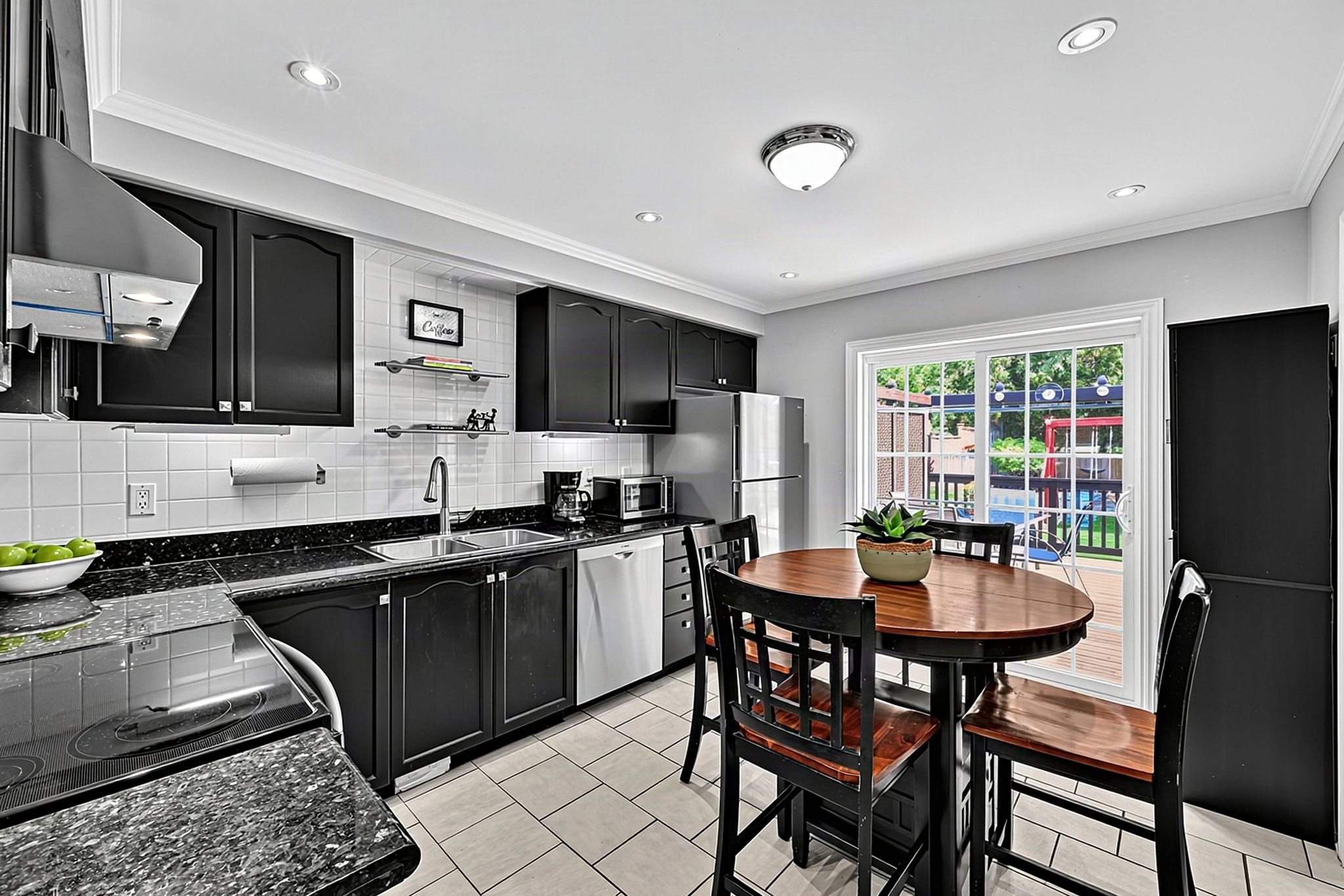 102 Noble Drive_112