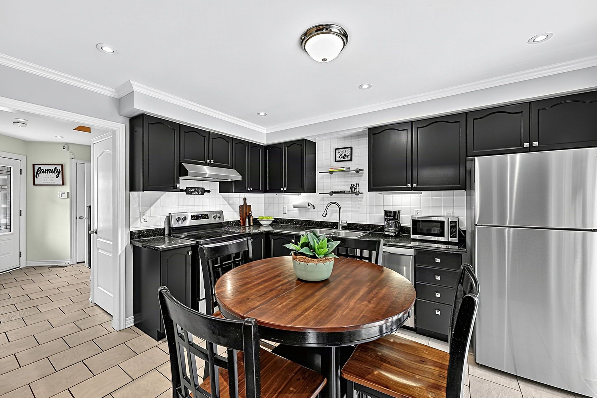 102 Noble Drive_113