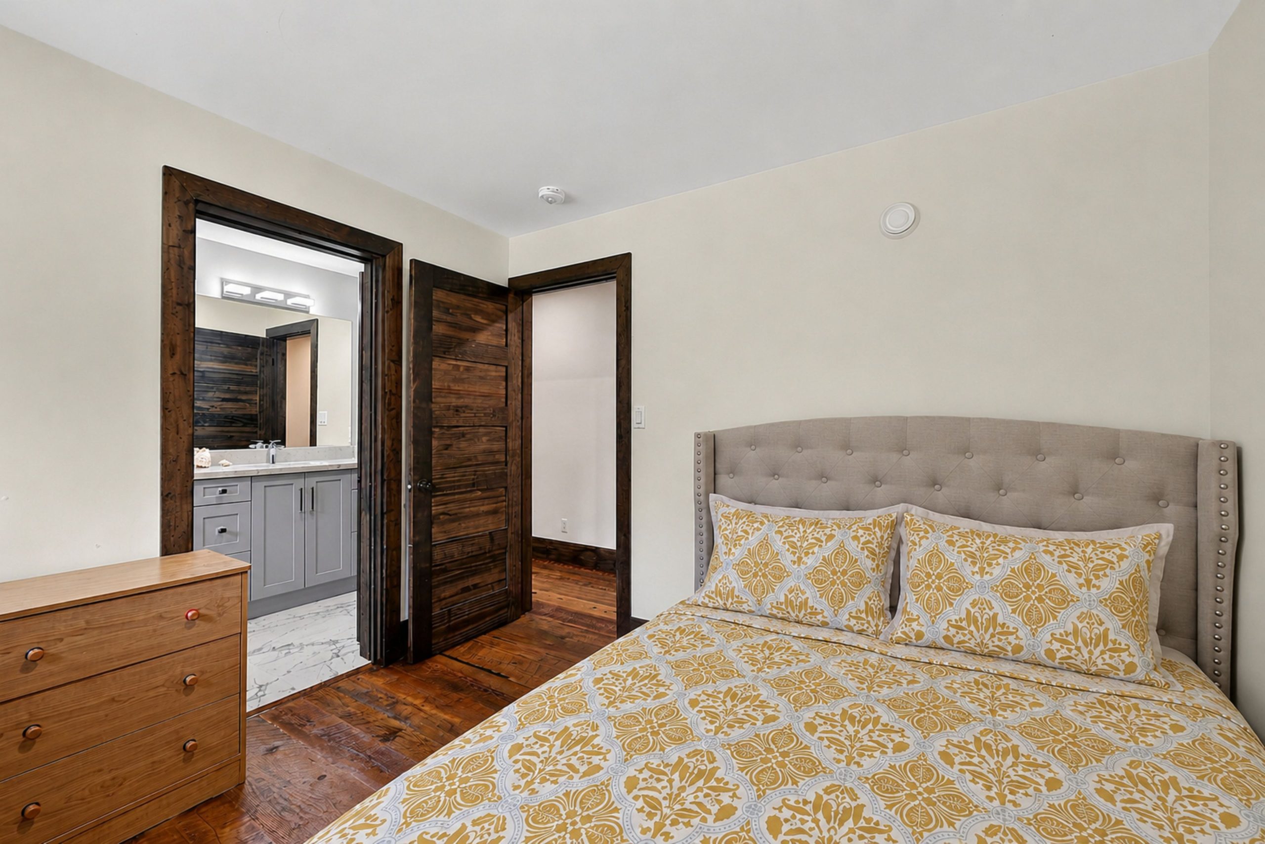 1507-Hendrie-Road-32