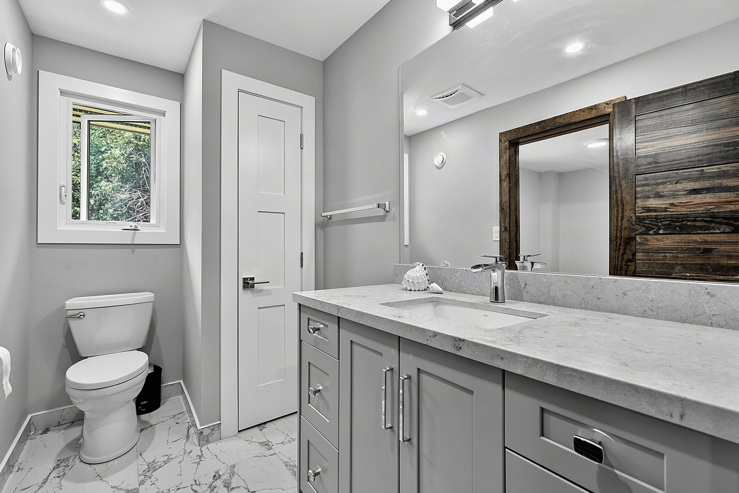 1507 Hendrie Road (34)