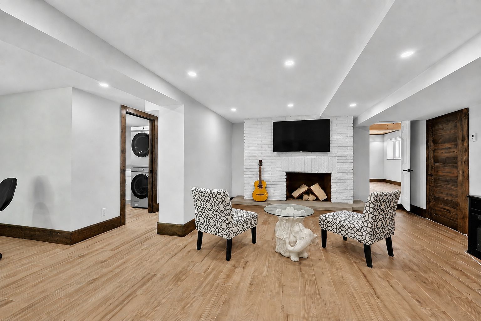 1507-Hendrie-Road-49