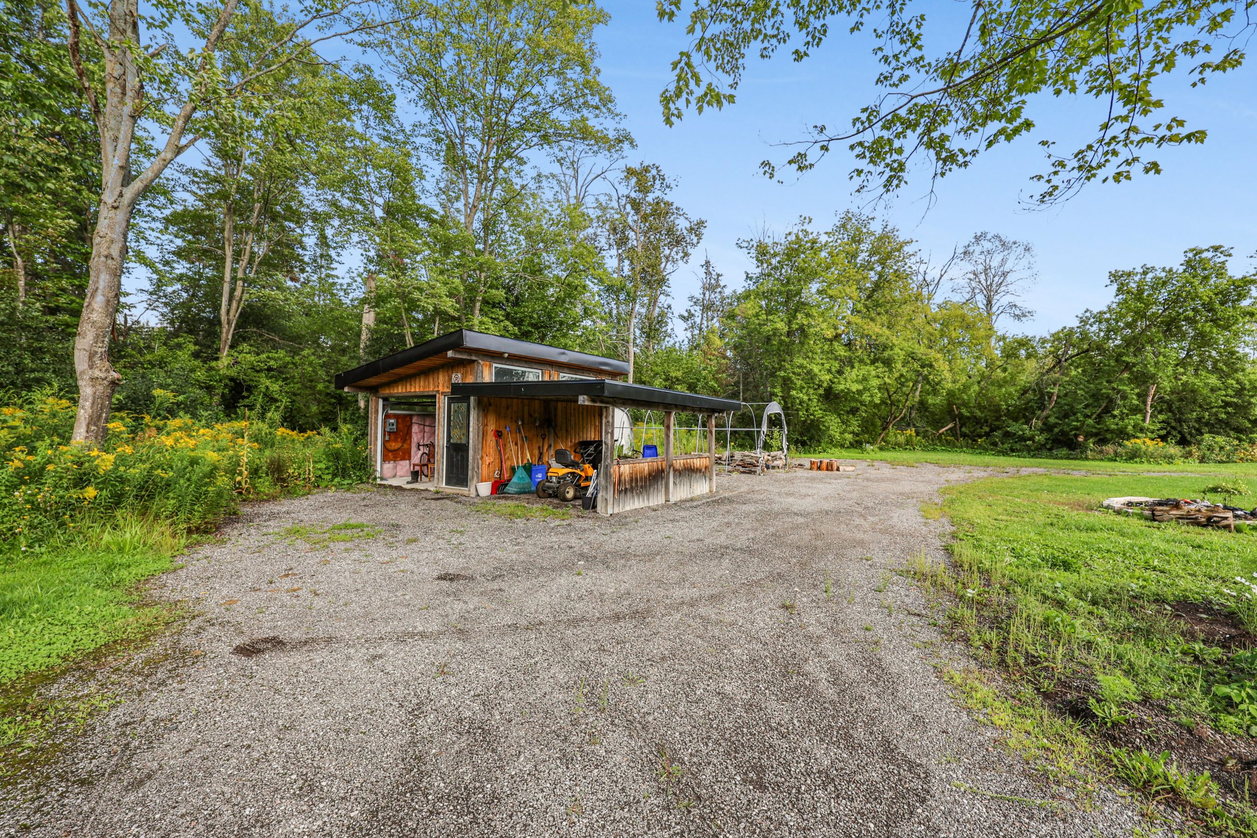 1507 Hendrie Road (71)