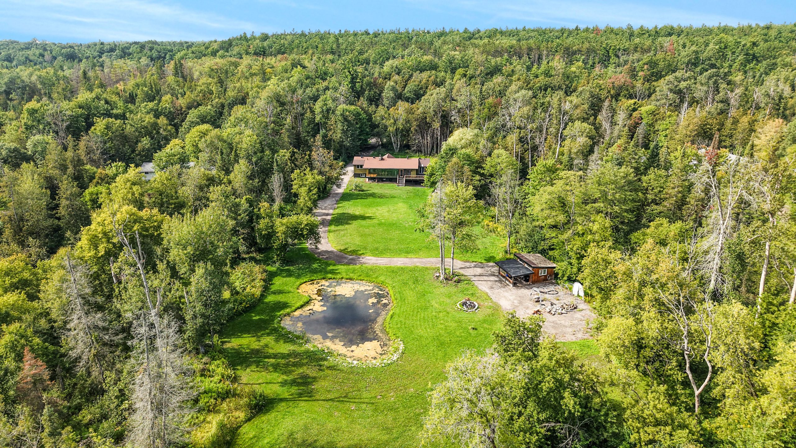 1507 Hendrie Road (82)