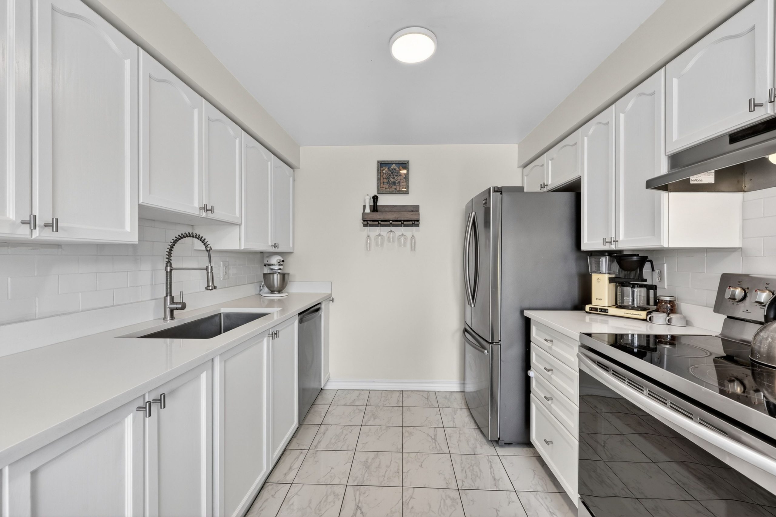 2057 Osbond Road_121