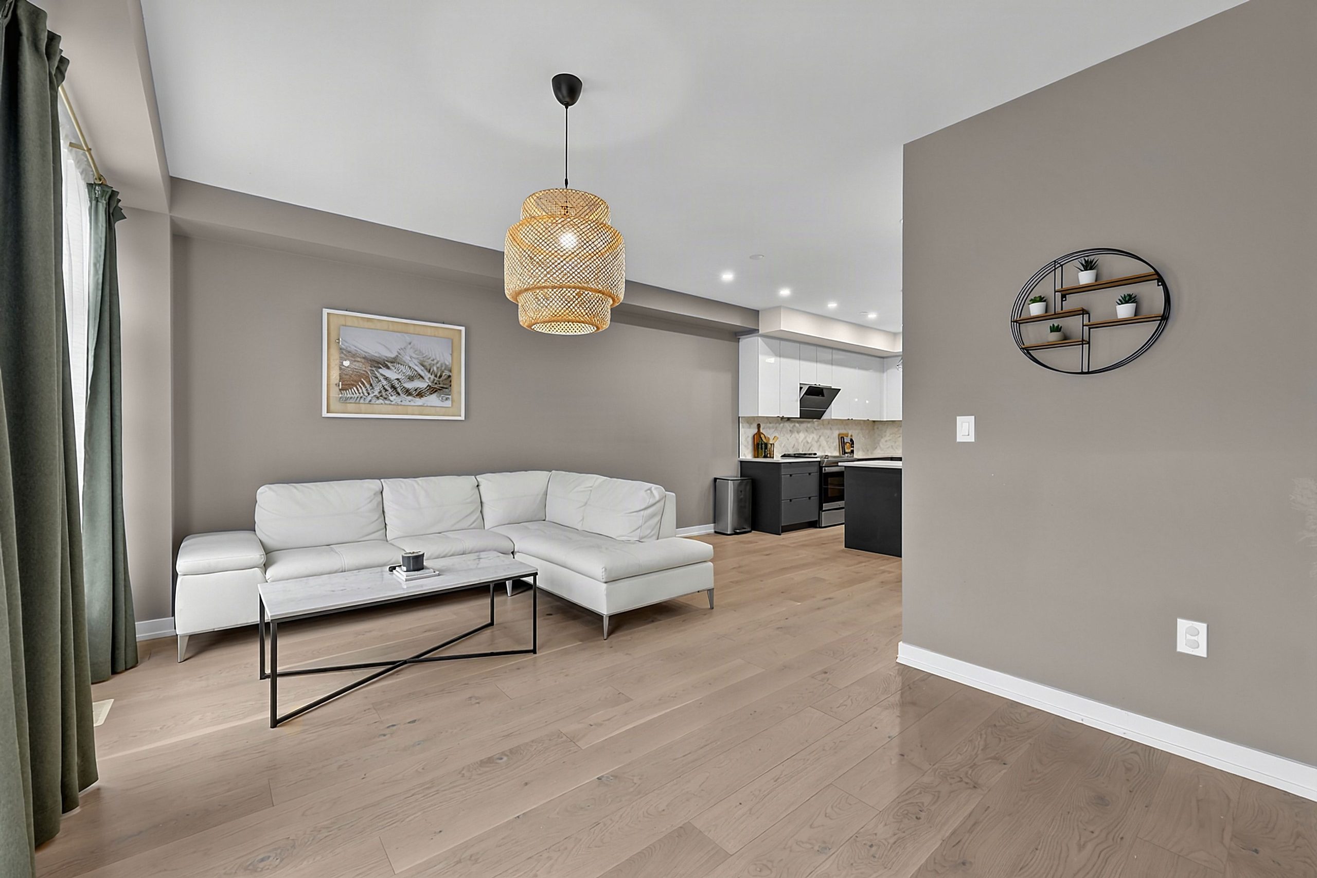 2526 Castlegate Crossing_136