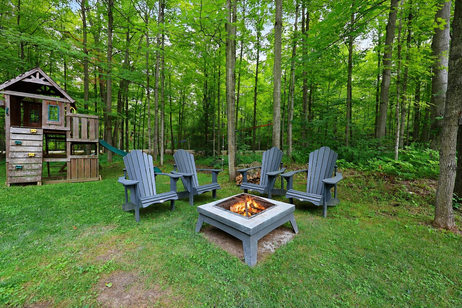 4775_Line_11_N_267_firepit