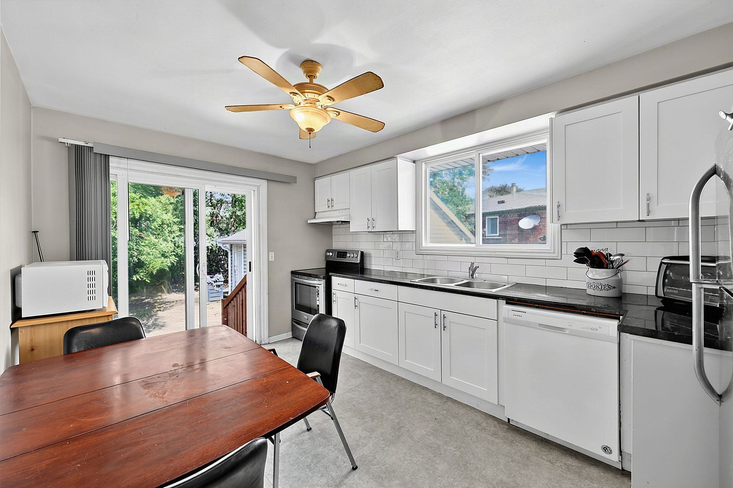 73 Kulpin Avenue_112