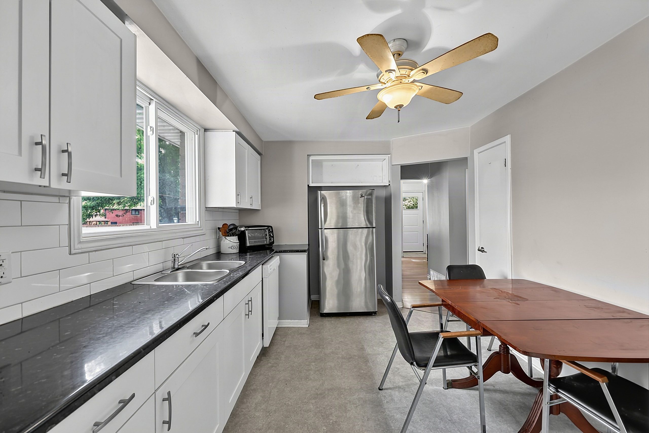 73 Kulpin Avenue_114