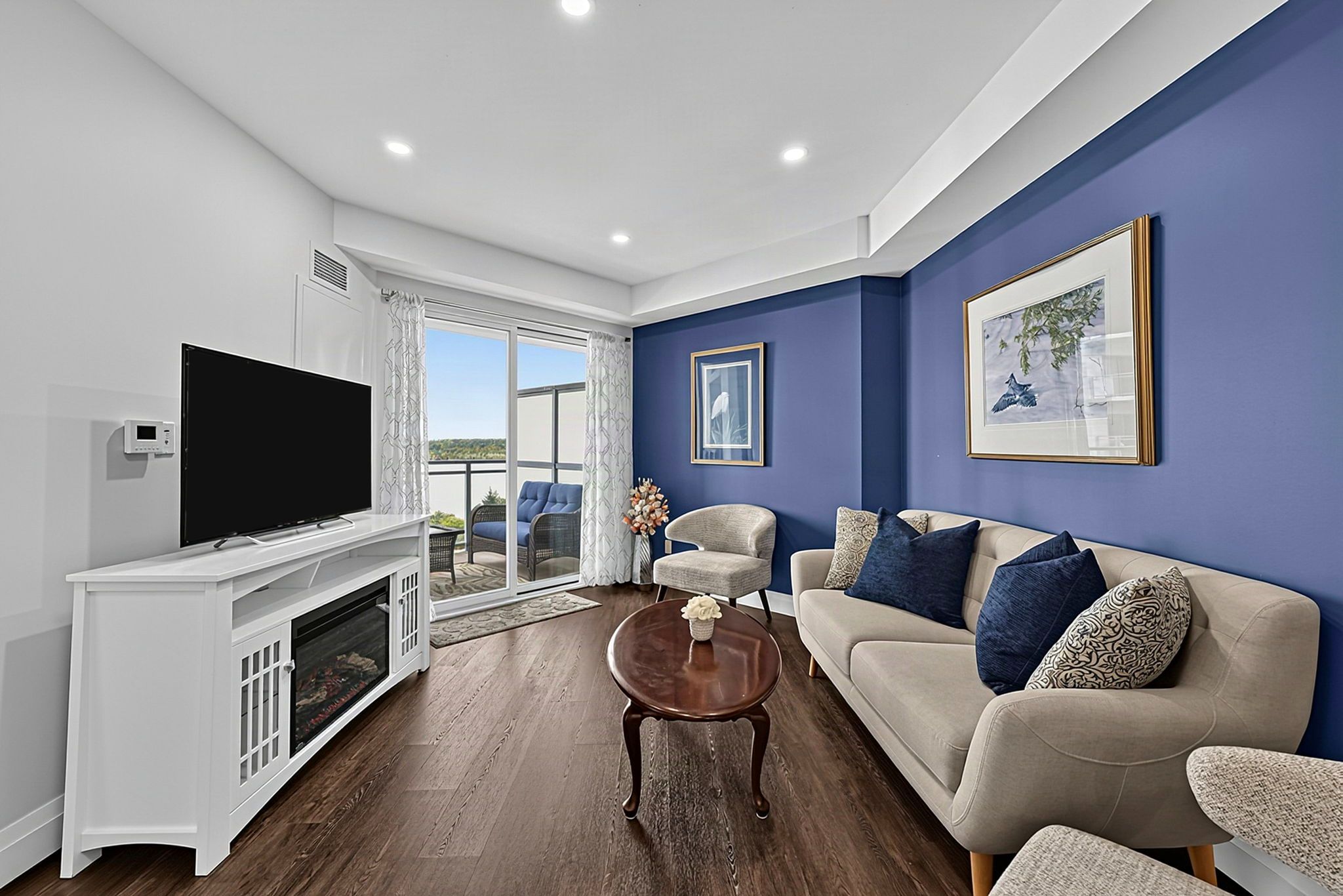 819 – 58 Lakeside Terrace_119