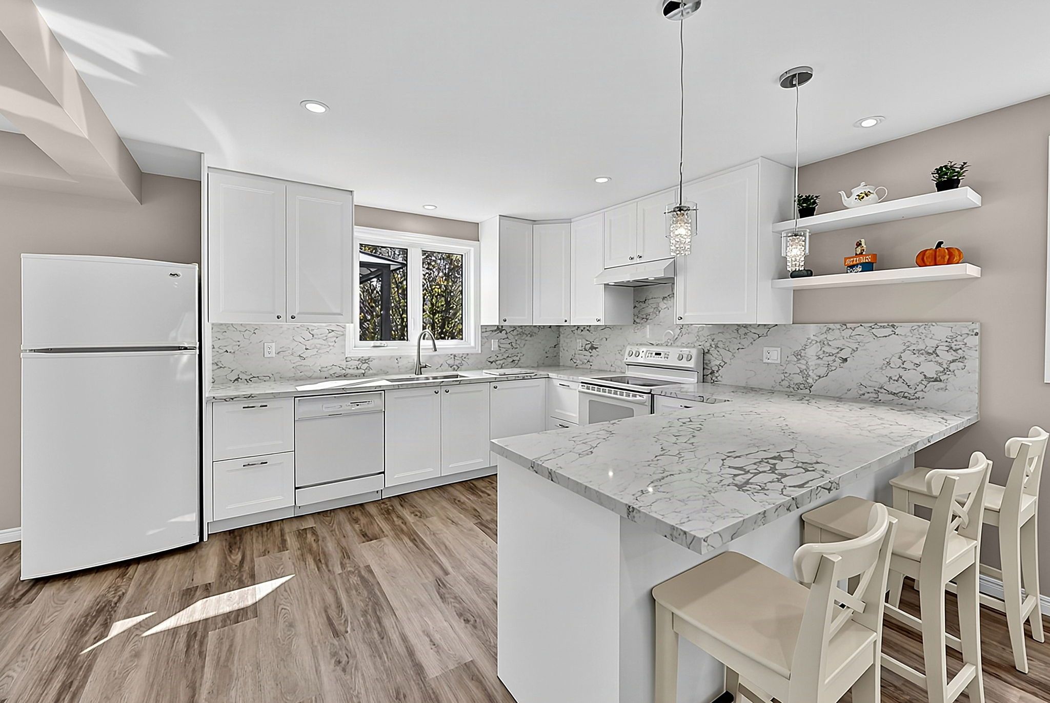 38 Imperial Crescent_121