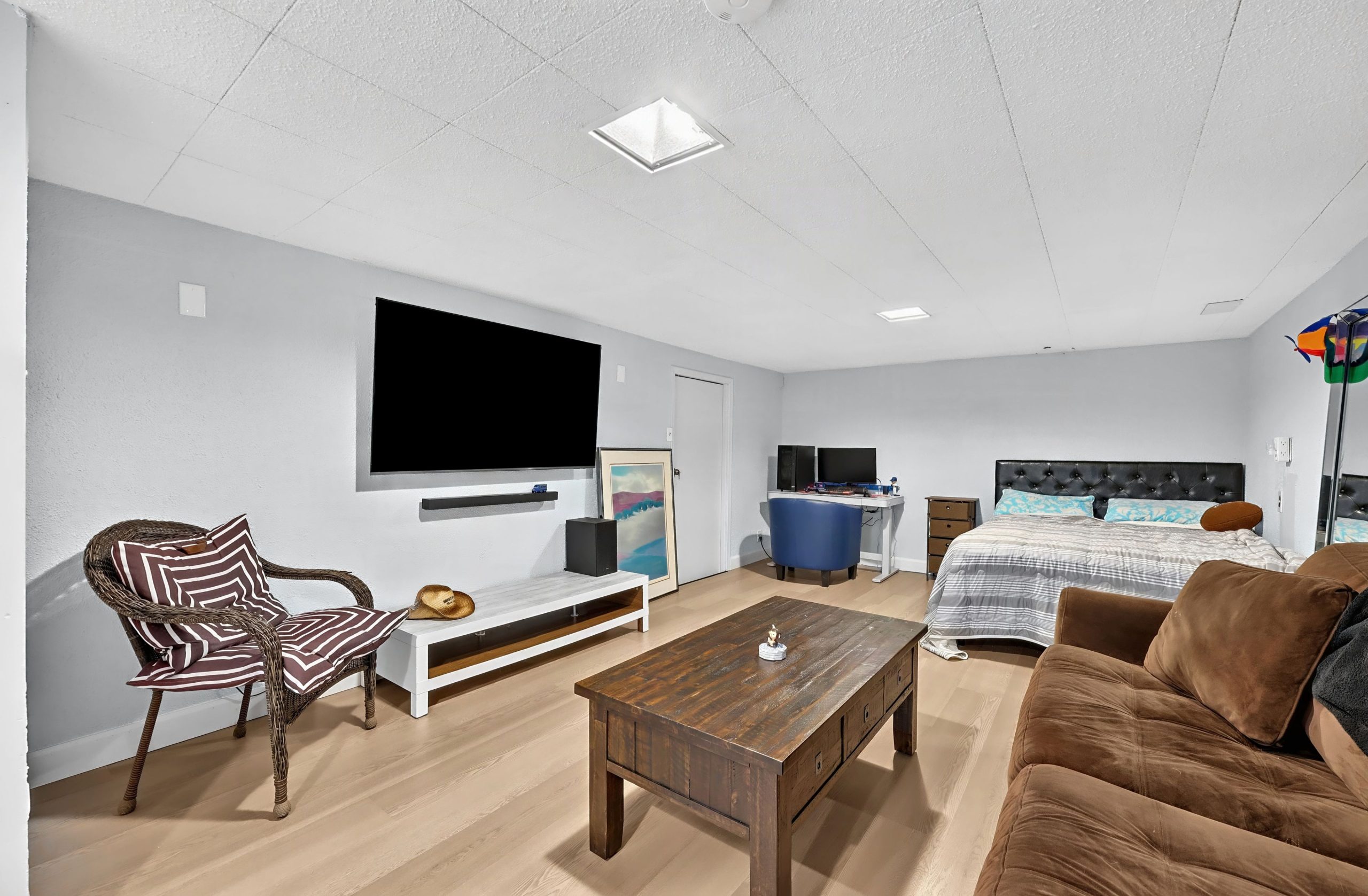 90 Roxborough Road_145